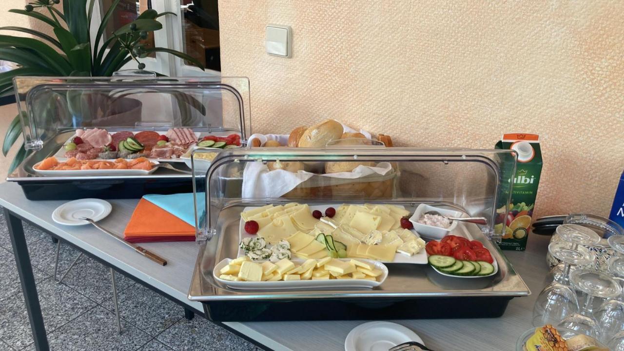 Aparthotel Haus Brandenburg Stechlin Esterno foto