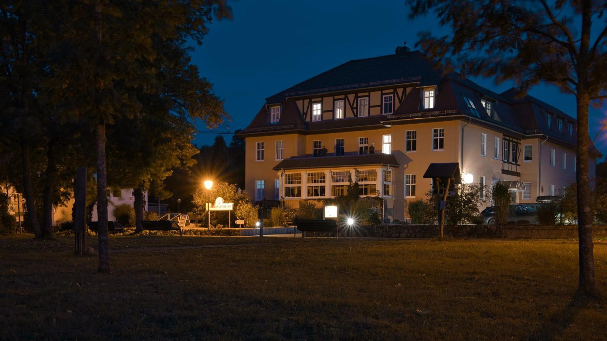 Aparthotel Haus Brandenburg Stechlin Esterno foto