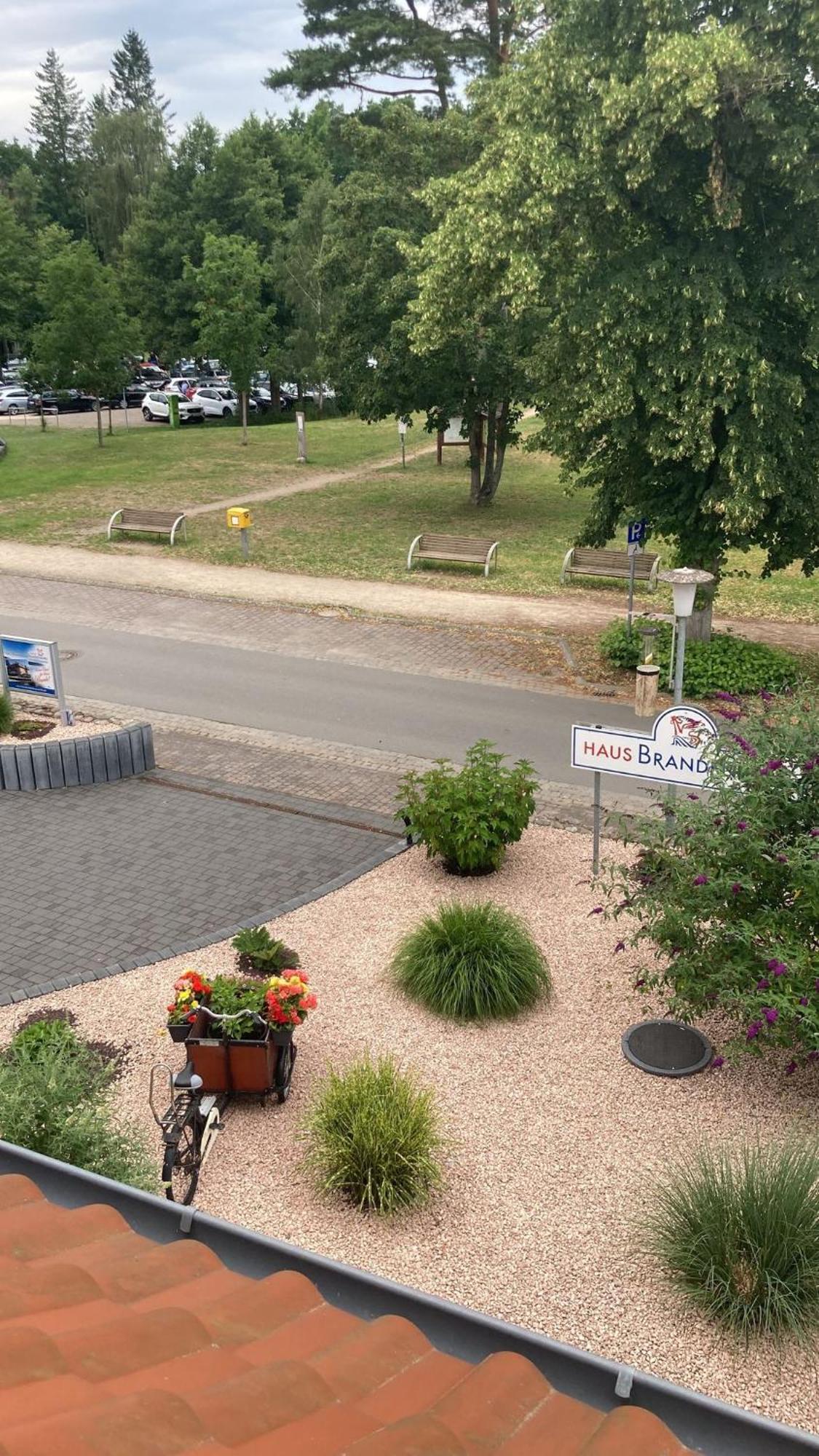 Aparthotel Haus Brandenburg Stechlin Esterno foto